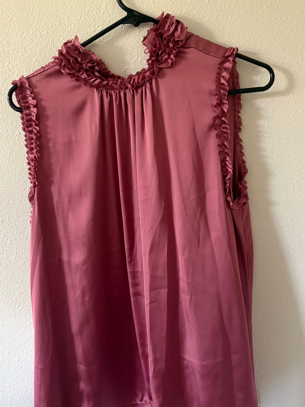 NWT Zara Rose colored Ruffled Sleeveless Blouse